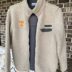 Columbia size large collegiate Tennessee Sherpa jacket